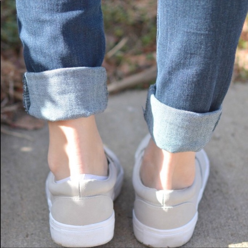 HP BEST IN BTQS PERFORATED SLIP ON SNEAKERS - Picture 3 of 8